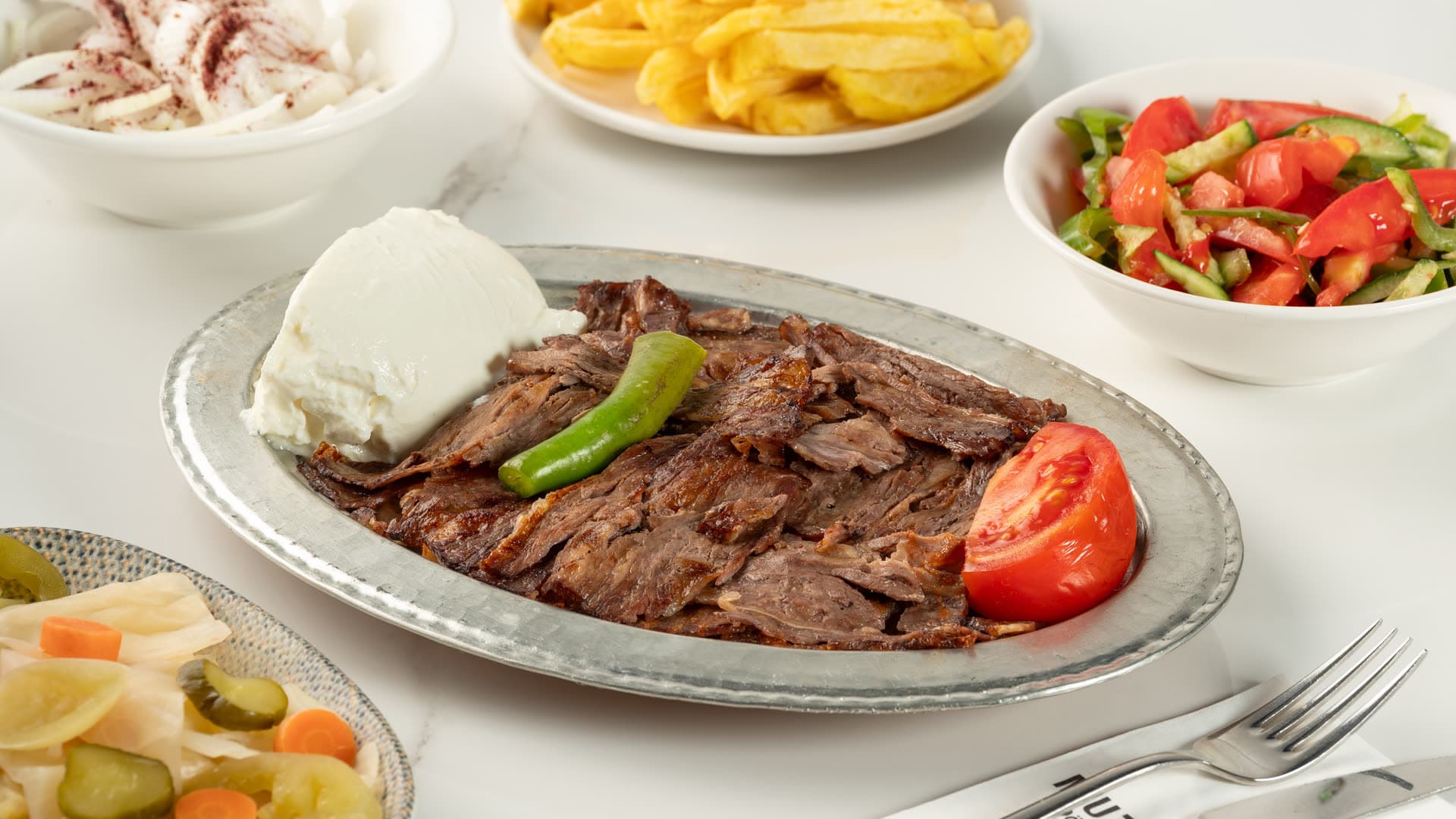 Mutlu Et İskender kebap porsiyonu
